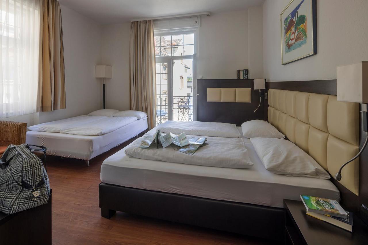 Hotel Minerva ไฟรบวร์กอิมไบรส์เกา ภายนอก รูปภาพ