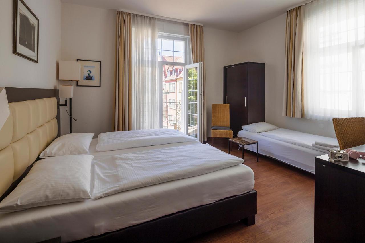 Hotel Minerva ไฟรบวร์กอิมไบรส์เกา ภายนอก รูปภาพ